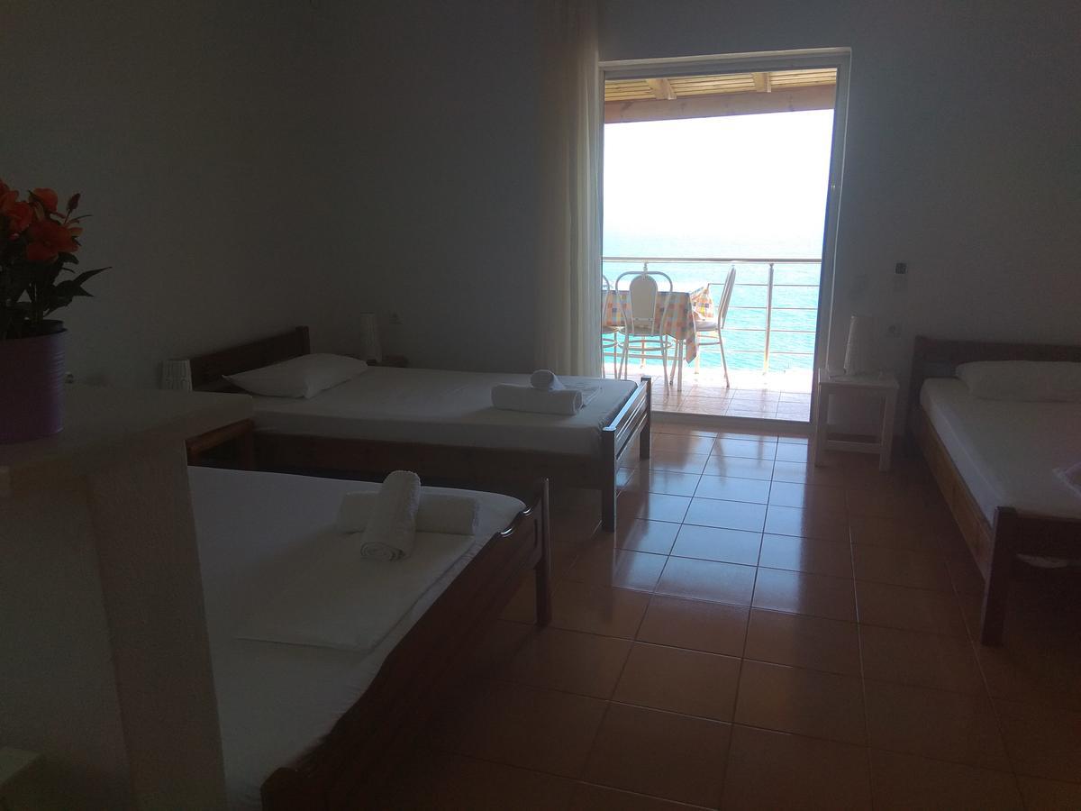 Qeparo Pano Rooms Buitenkant foto