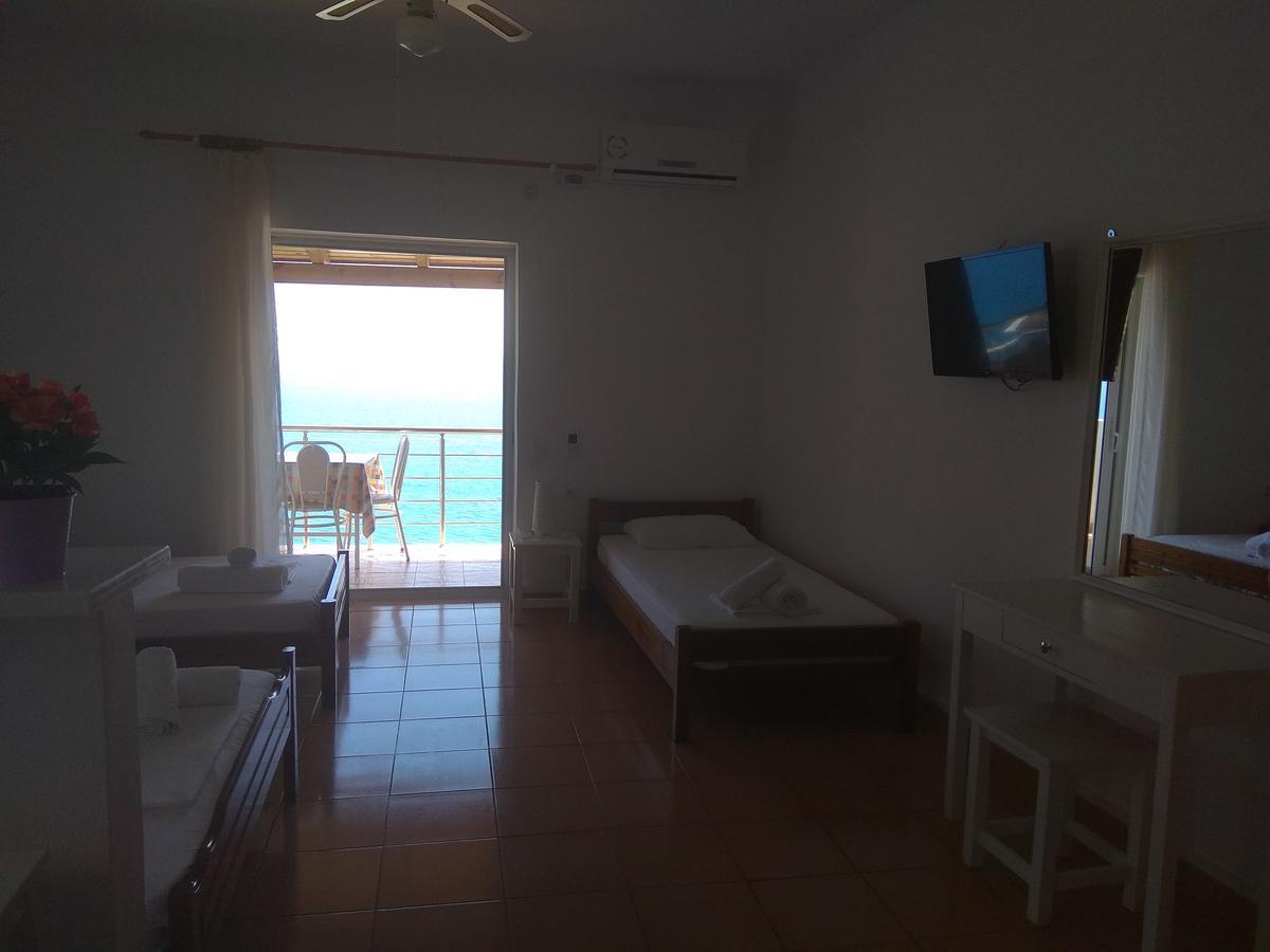 Qeparo Pano Rooms Buitenkant foto