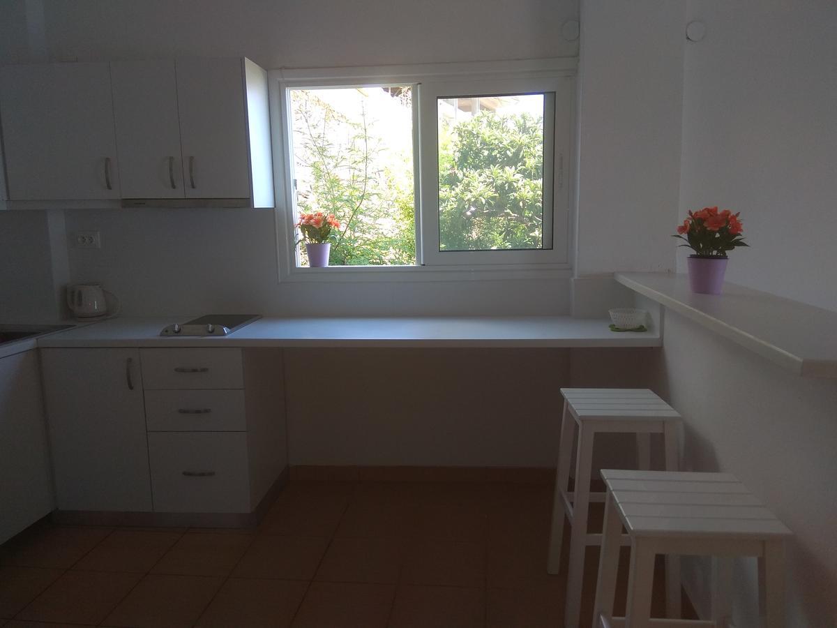 Qeparo Pano Rooms Buitenkant foto