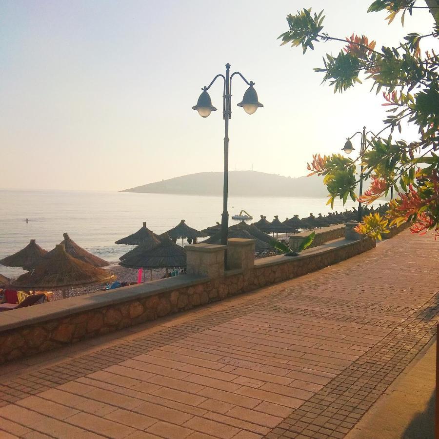 Qeparo Pano Rooms Buitenkant foto